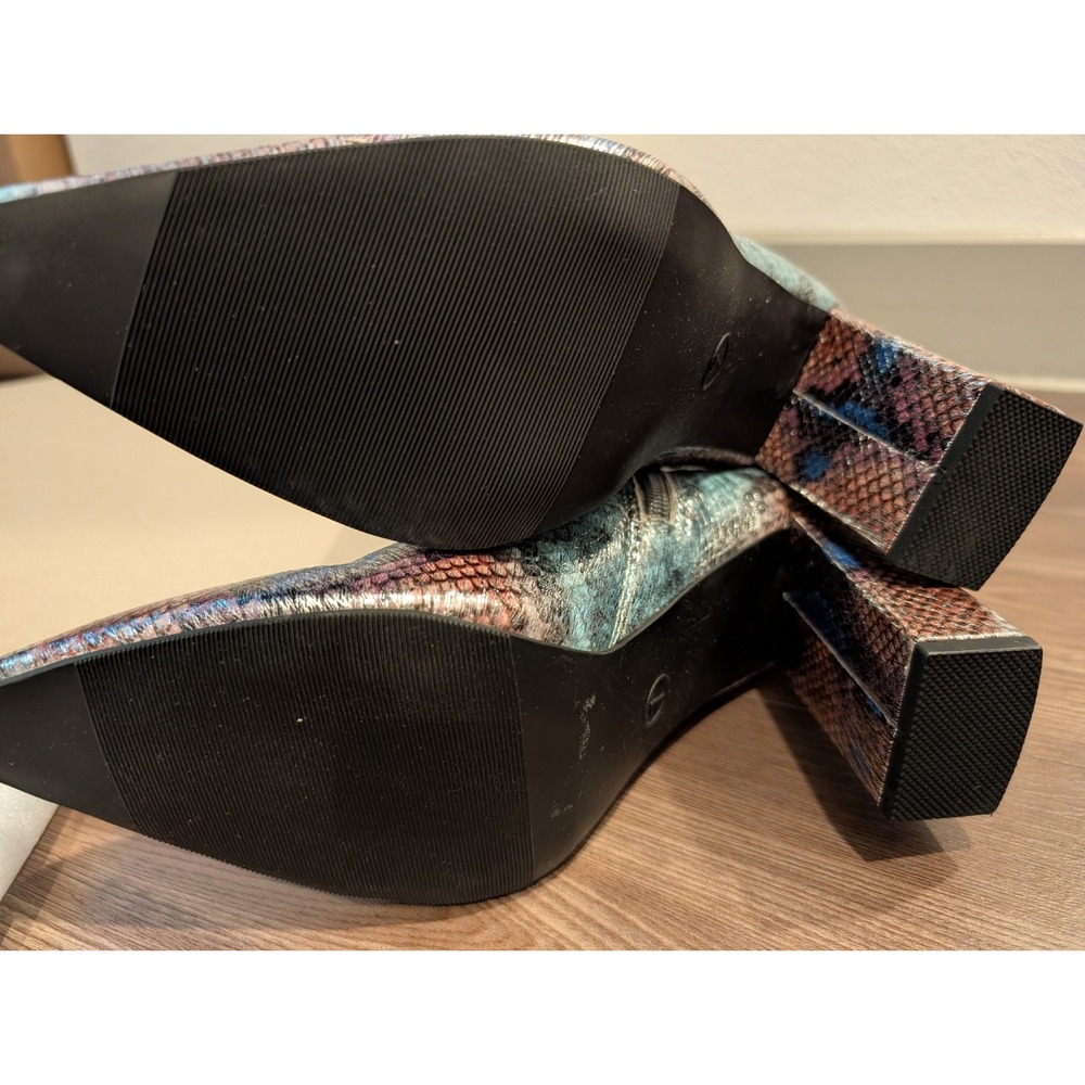 Wild Pair Women Shoes 7M Islah High Block Heel‎ Dress Boots Snakeskin Print - Picture 6 of 9